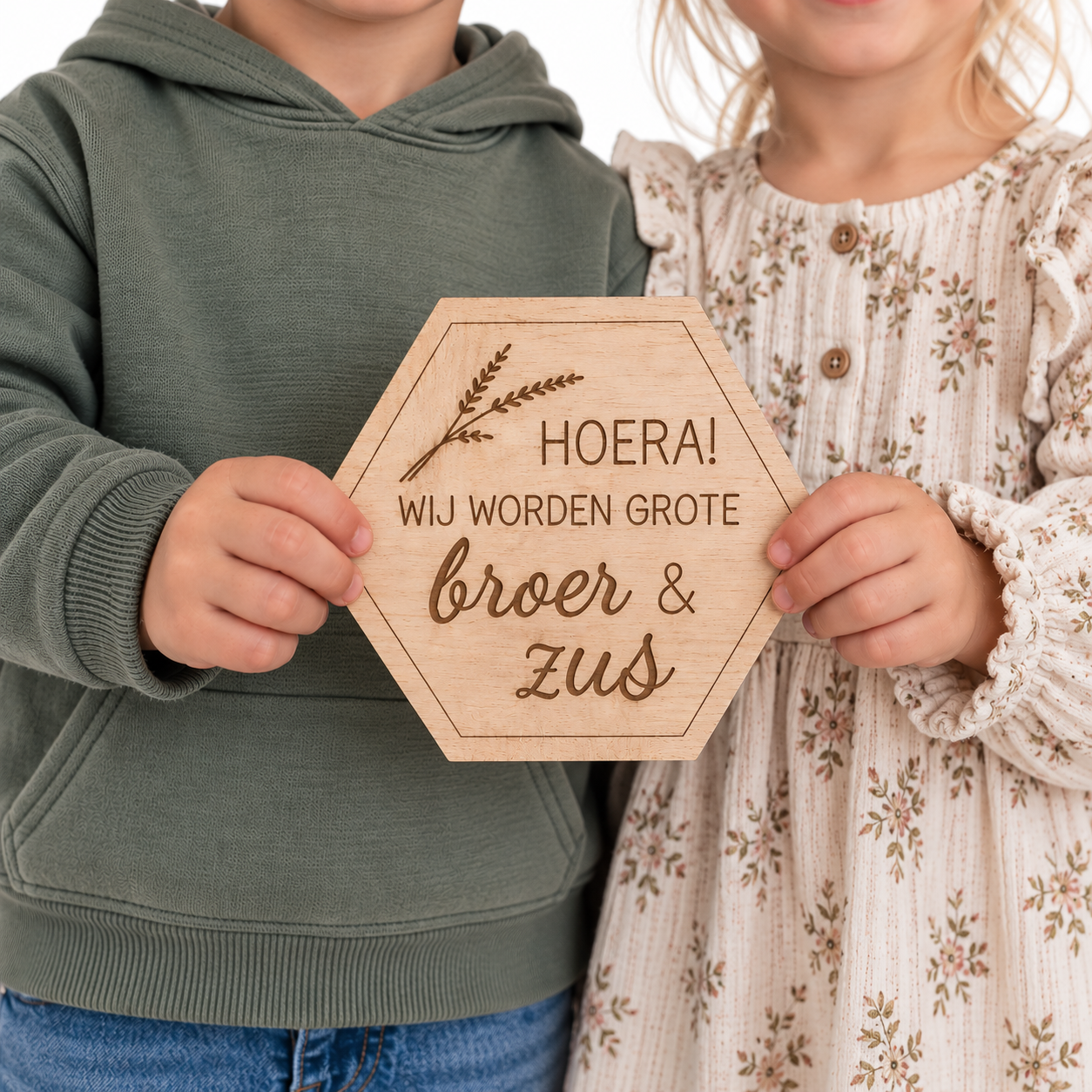 Zwangerschapsaankondiging grote broer en zus