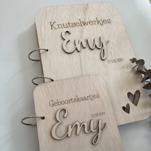 Bewaarbundel set hartjes met naam