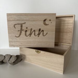 Houten opbergkistje met naam Houten kistje maan