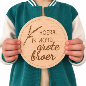 Zwangerschapsaankondiging - Grote broer (rond)