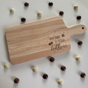 Gegraveerde serveerplank sinterklaas - wie zoet is krijgt lekkers - cadeau sint