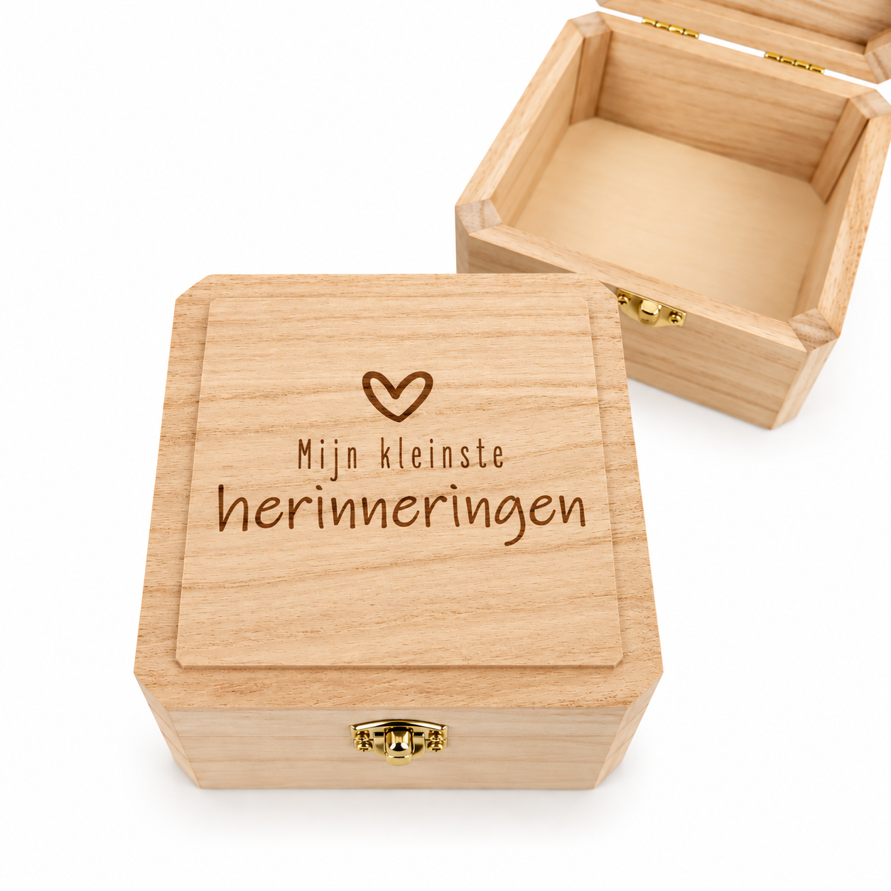 Houten bewaarkistje met gegraveerde tekst mijn kleinste herinneringen