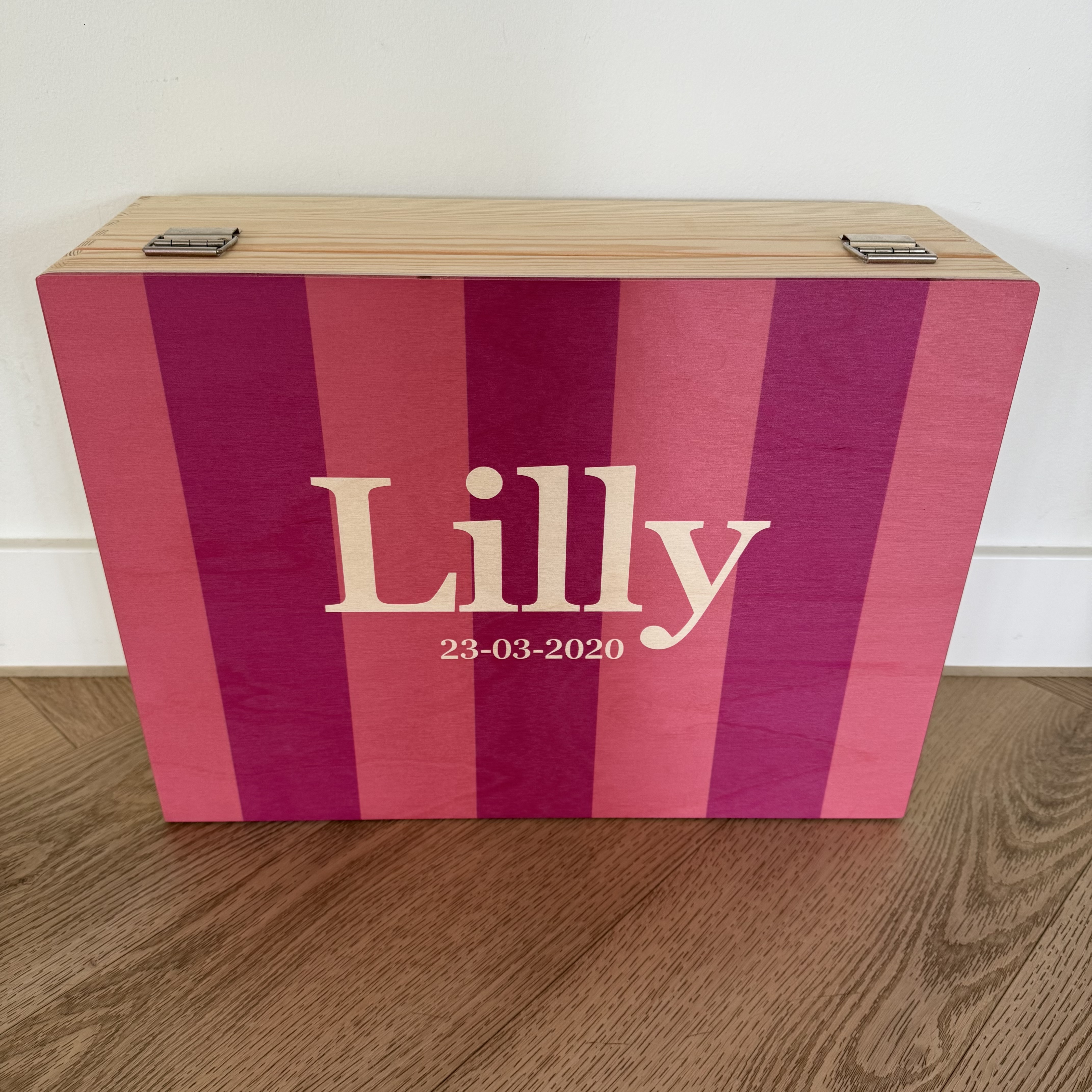 Memorybox kraamcadeau in kleur met naam