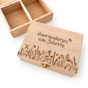 Houten haarknipjes kistje wilde bloemen met naam