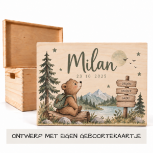 Houten memorybox met eigen geboortekaartje in kleuropdruk met naam en geboortedatum
